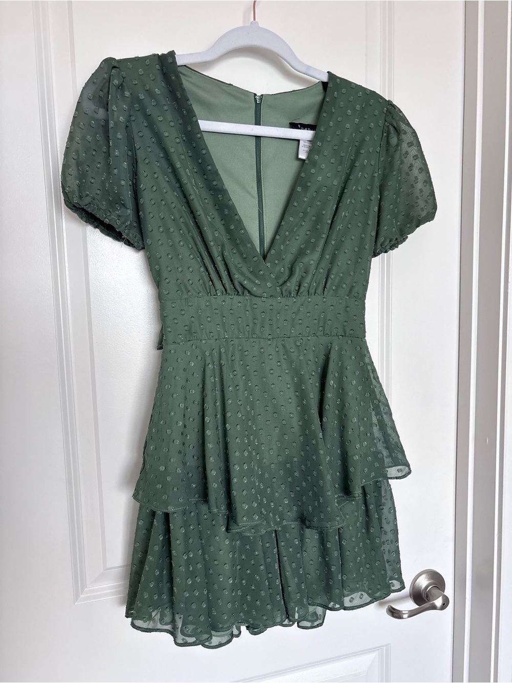 B. Darlin Sage Green Swiss Dot Puff Sleeve Tiered Mini Dress Size 0 / XS